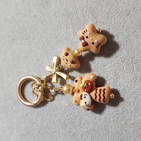Cute Tan Hello Kitty Keychain Accessory - Picture 3 of 4